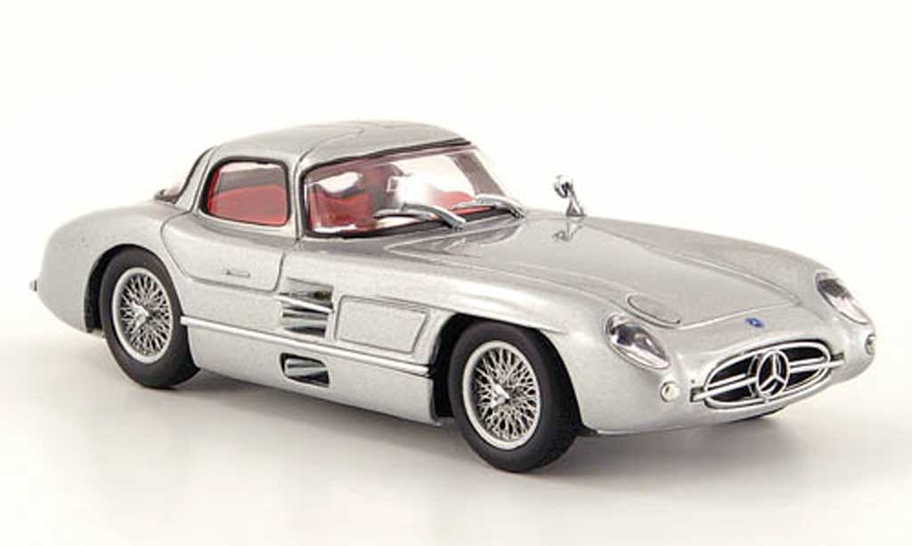 Mercedes 300 SLR 1/43 Minichamps SLR Uhlenhaut Coupe grigio 1955 modellino in miniatura