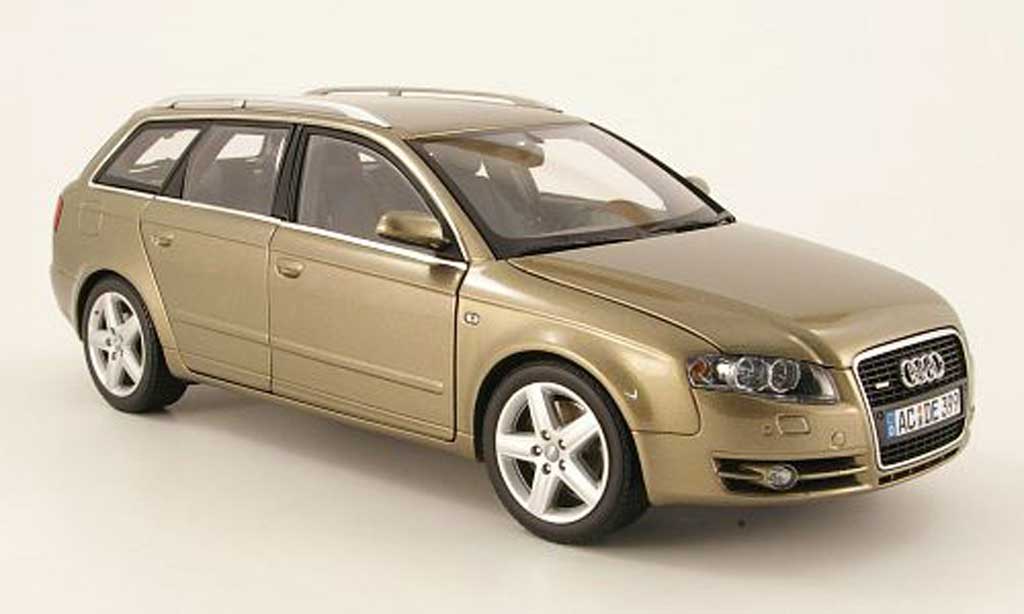 Audi A4 avant 1/18 Minichamps avant beige 2005 modellino in miniatura