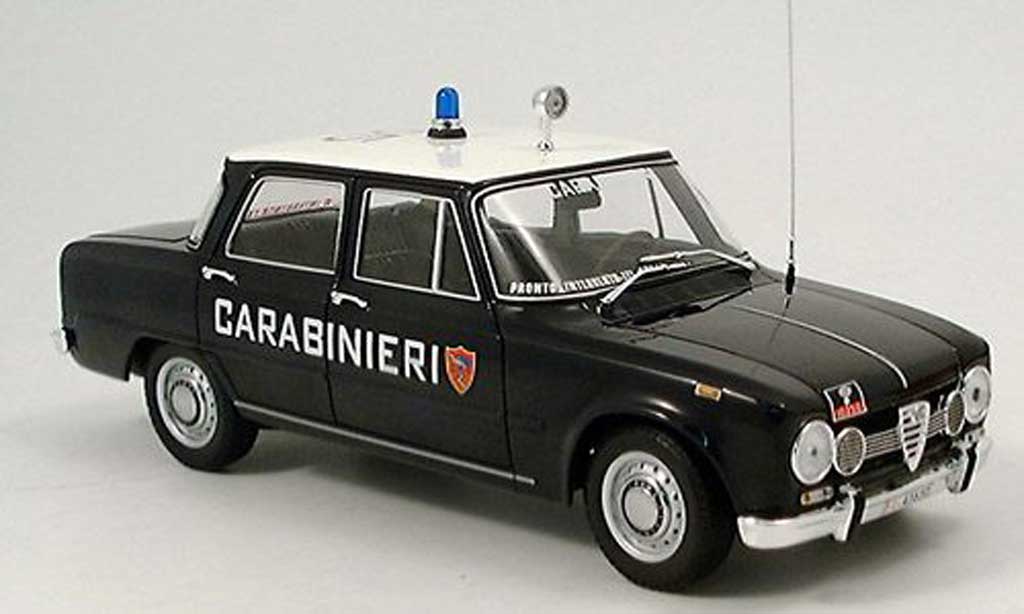 Alfa Romeo Giulia 1/18 Minichamps carabinieri police (it) 1970 modellino in miniatura