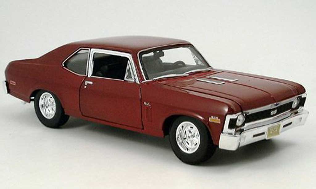 Chevrolet Nova 1970 1/18 Maisto 1970 ss coupe rosso modellino in miniatura