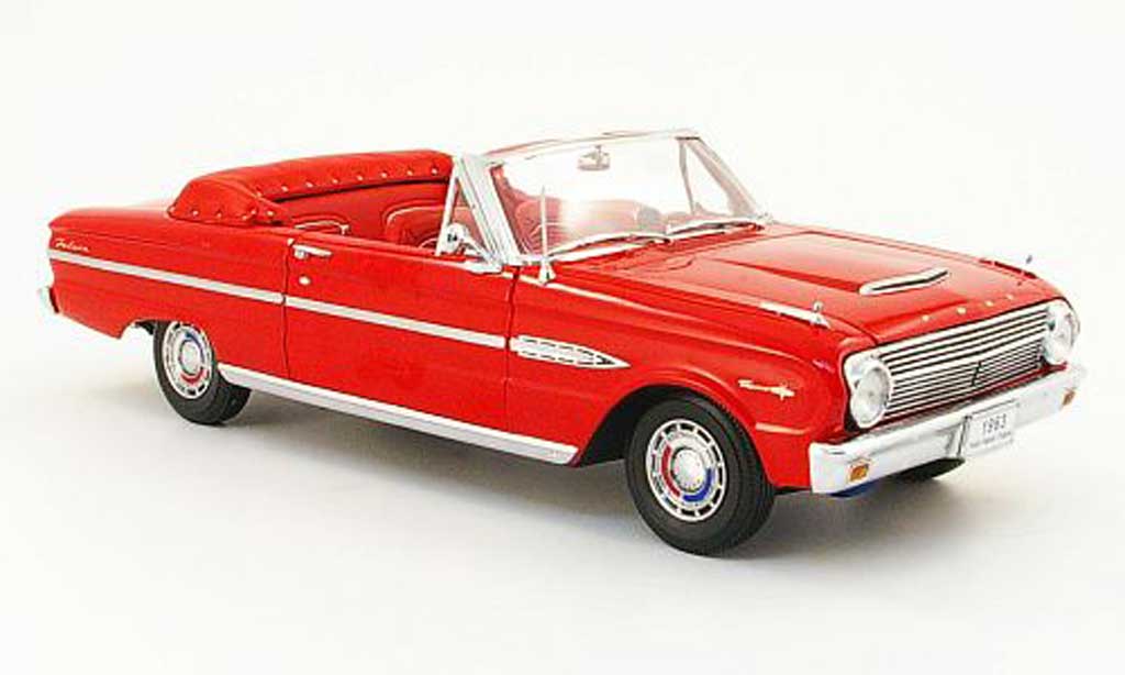 Ford Falcon Cabriolet 1/18 Sun Star Cabriolet rosso 1963 modellino in miniatura