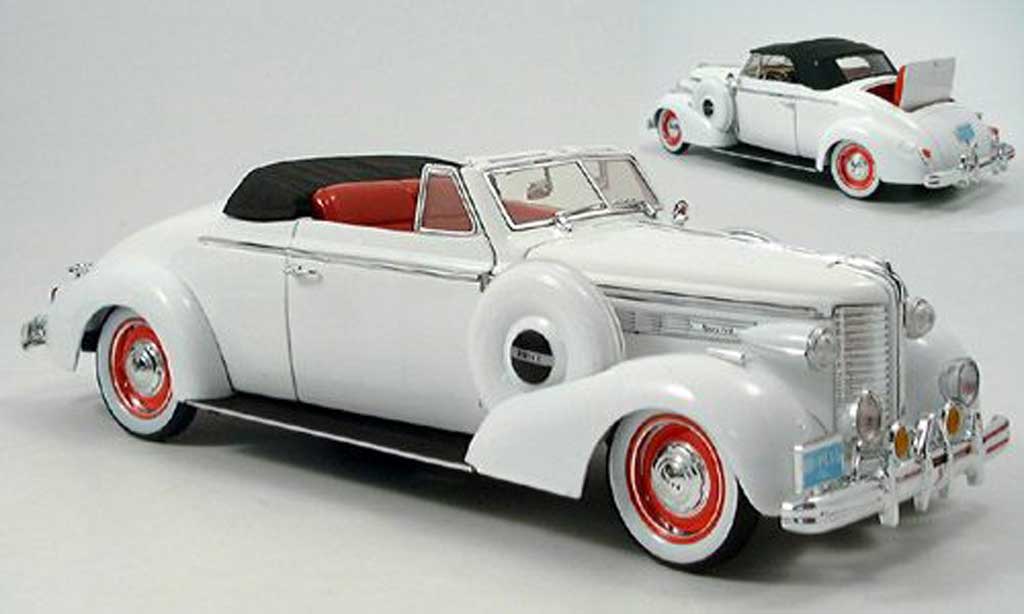 Buick 1938 1/18 Signature Convertibile bianco modellino in miniatura