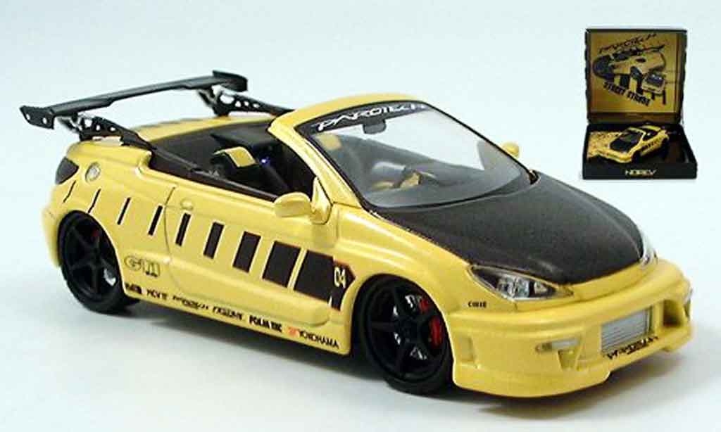 Peugeot 206 CC 1/43 Norev CC parossoech giallo nero modellino in miniatura