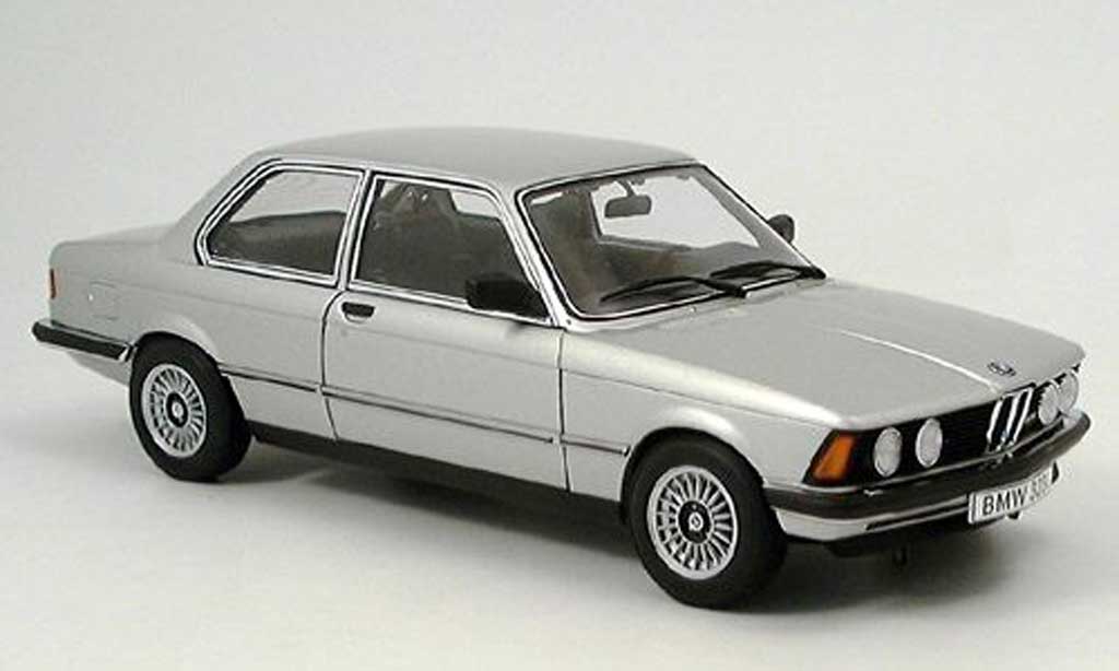 Bmw 323 1/18 Autoart e21 grigio 1977 modellino in miniatura