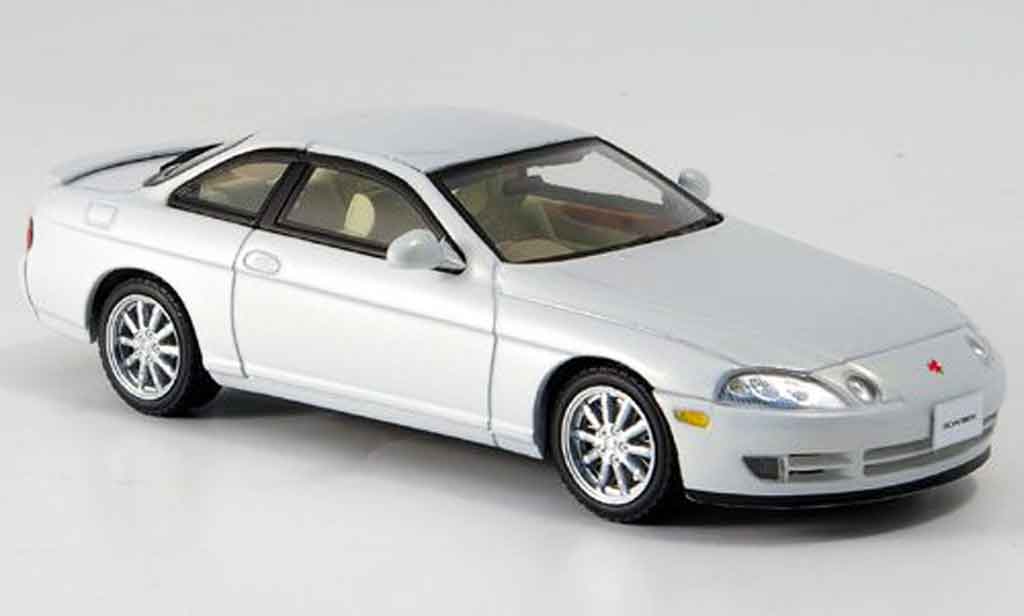 Toyota Soarer 1/43 Kyosho 2.5gt twin turbo l bianco 1991 modellino in miniatura