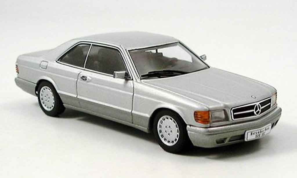 Mercedes 500 SEC 1/43 Autoart SEC SEC (W126) Coupe grigio metallisee modellino in miniatura