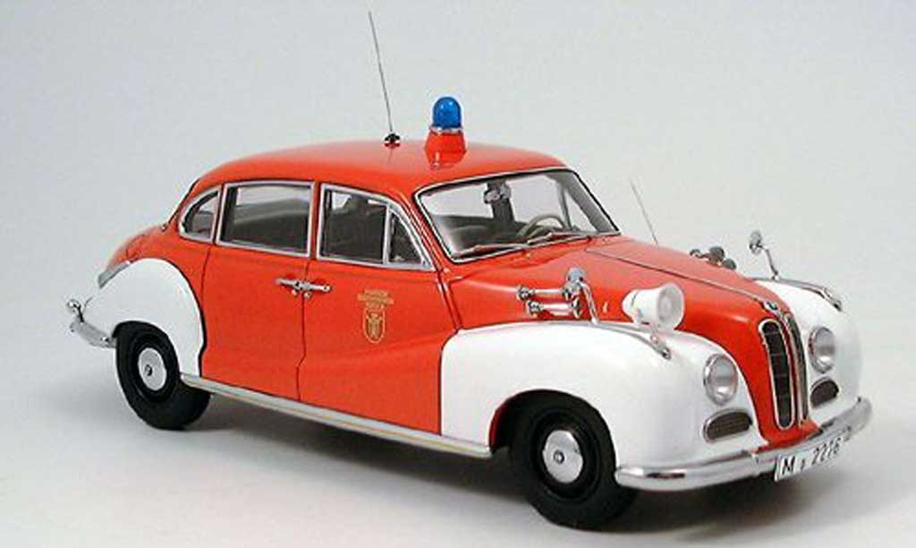 Bmw 501 1/18 Autoart pompier modellino in miniatura