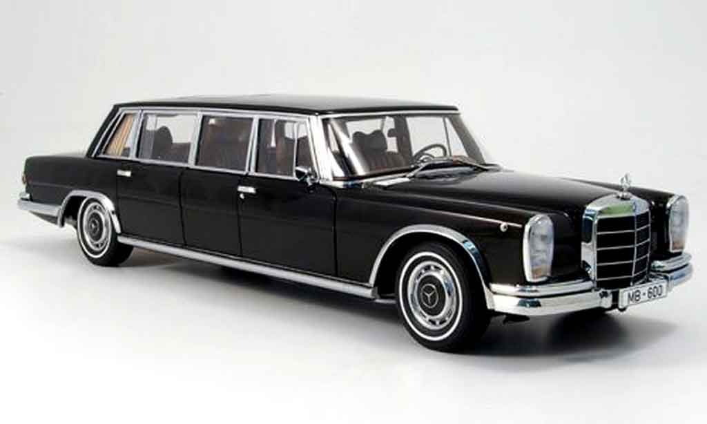 Mercedes 600 Pullmann 1/18 Autoart Pullmann lwb gardinen in heckscheibe etc. modellino in miniatura