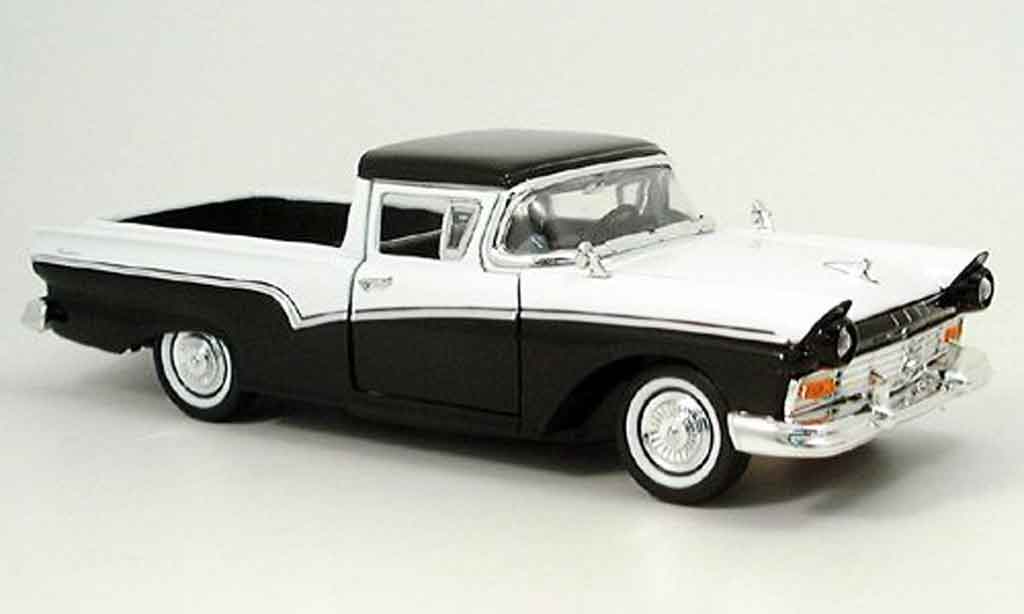 Ford Ranchero 1/18 Yat Ming nero/bianco 1957 modellino in miniatura