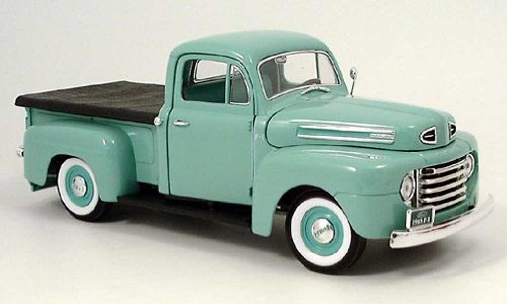 Ford F-1 1/18 Yat Ming pick up grun 1948 modellino in miniatura