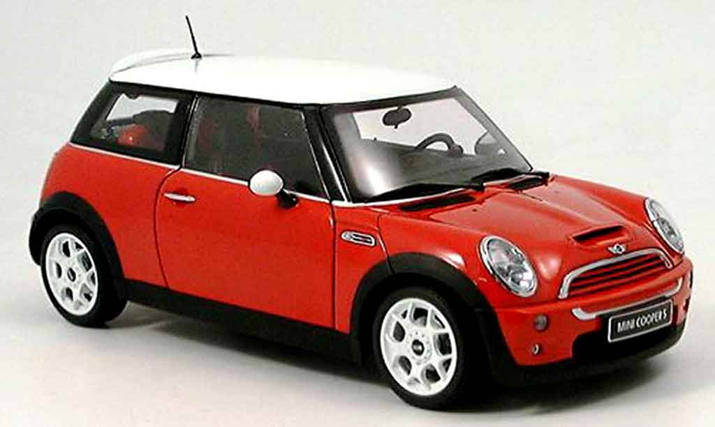 Mini Cooper S 1/18 Kyosho S rosso bianco modellino in miniatura