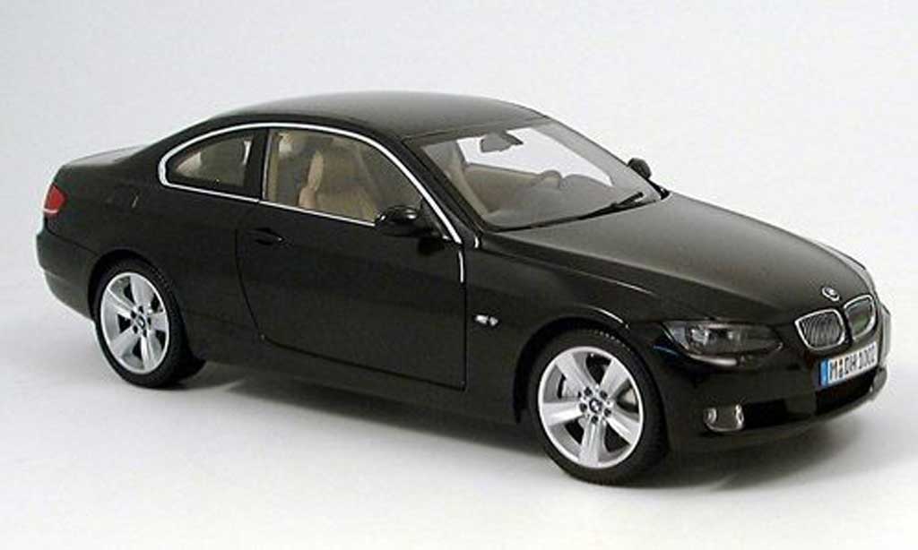Bmw 335 E92 1/18 Kyosho E92 coupe nero 2006 modellino in miniatura