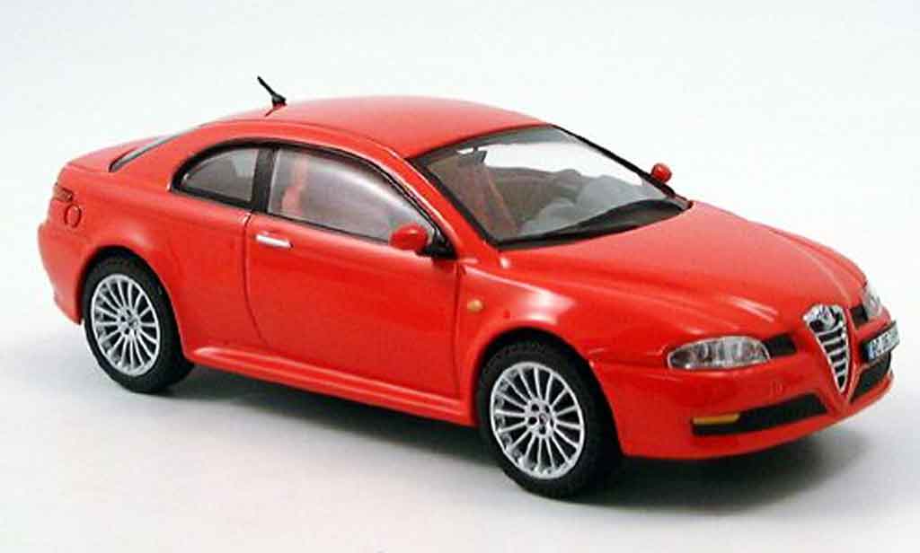 Alfa Romeo GT V6 1/43 IXO V6 3.2 rosso 2004 modellino in miniatura