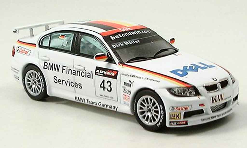Bmw 320 E90 1/43 Spark E90 si No.43 Muller WTCC 2006 modellino in miniatura