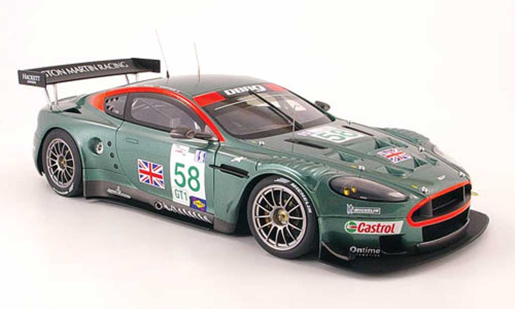 Aston Martin DBR9 1/18 Autoart no.58 sebring 2005 modellino in miniatura