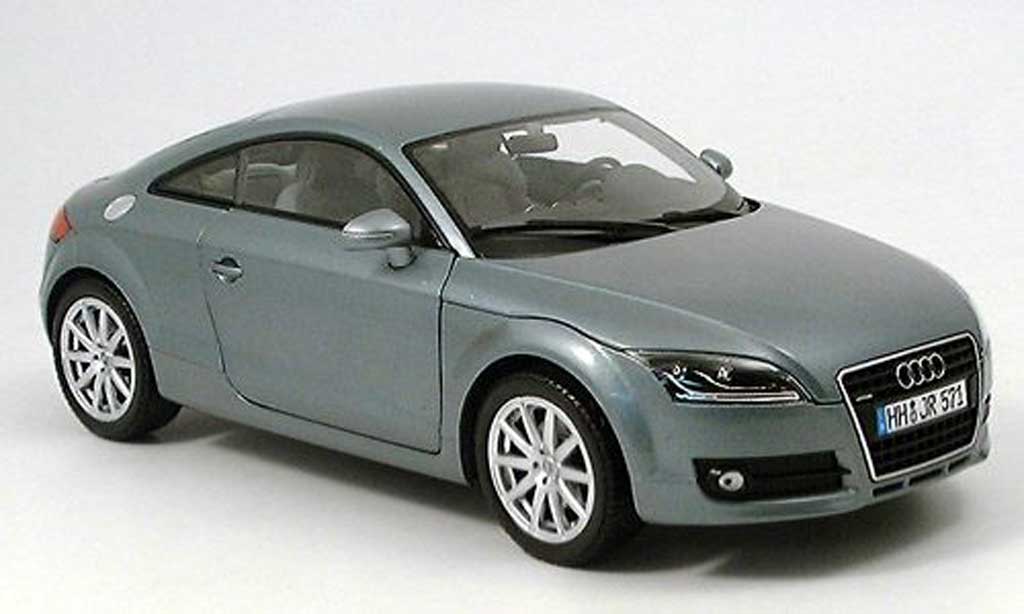 Audi TT 1/18 Minichamps Coupe grigio 2006 modellino in miniatura