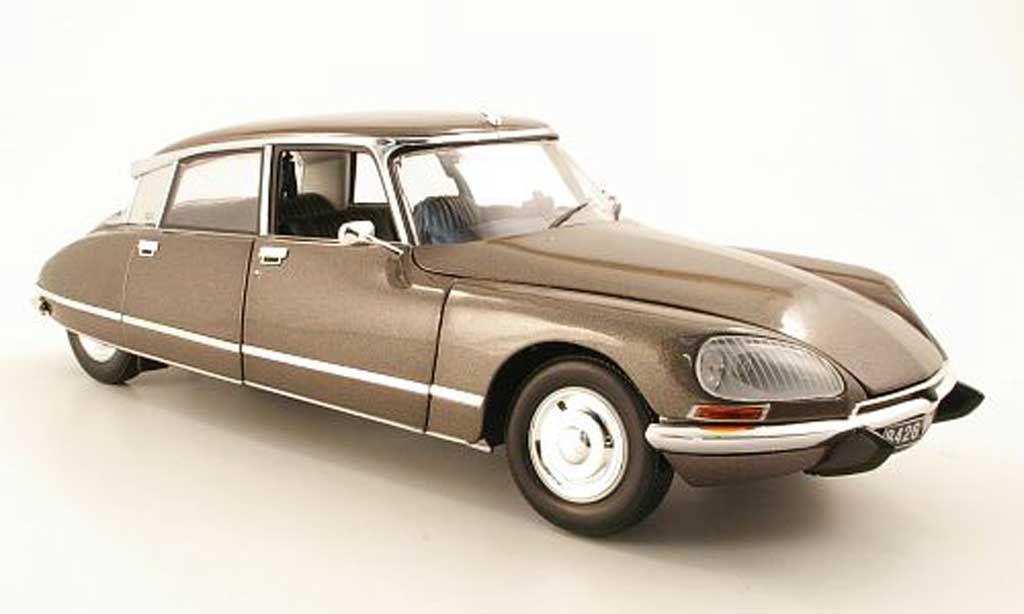 Citroen DS 23 1/18 Norev 23 Pallas marronee modellino in miniatura
