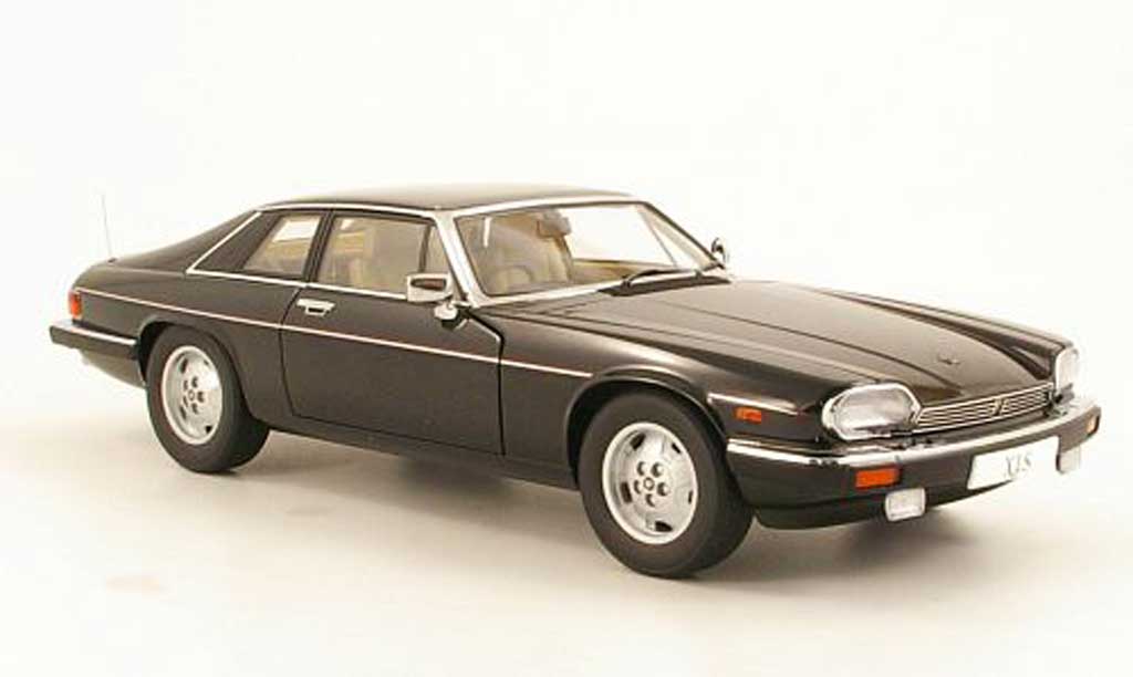 Jaguar XJS 1988 1/18 Autoart 1988 nero RHD modellino in miniatura