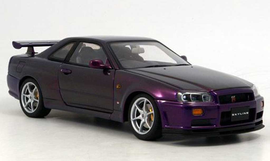 Nissan Skyline R34 1/18 Autoart R34 gt-r v-spec ii purple modellino in miniatura