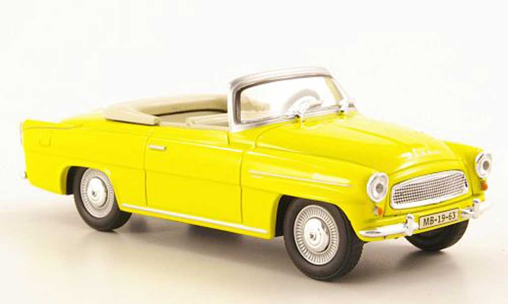 Skoda Felicia 1/43 Abrex Roadster giallo modellino in miniatura