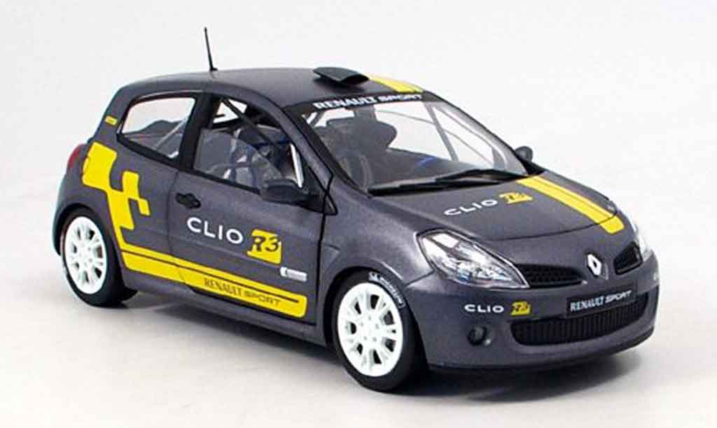Renault Clio 3 RS 1/18 Solido 3 RS sport cup 2006 modellino in miniatura