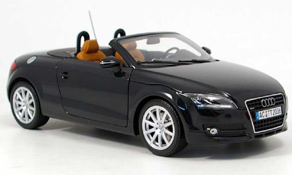 Audi TT Roadster 1/18 Minichamps Roadster nero 2006 modellino in miniatura