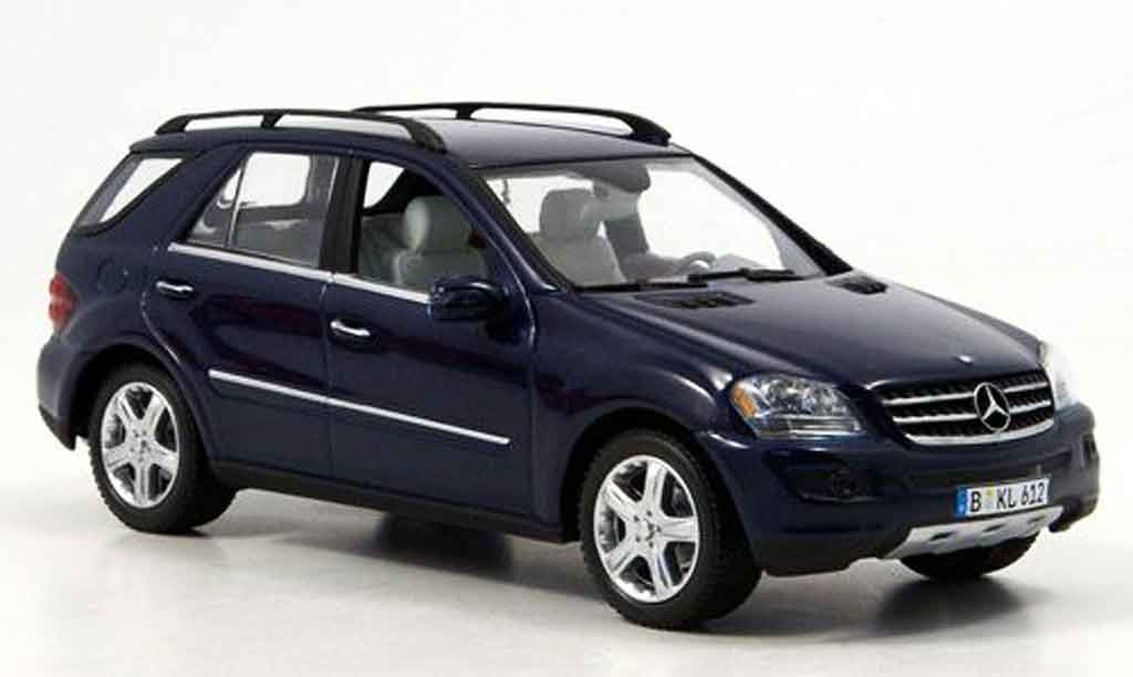 Mercedes Classe M 1/43 Minichamps 2005 modellino in miniatura