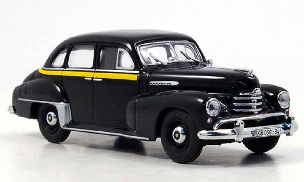 Opel Kapitan 1/43 Minichamps taxi 1951 modellino in miniatura