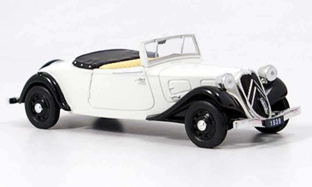 Citroen Traction Roadster 1/43 Eagle Roadster bianco 1939 modellino in miniatura
