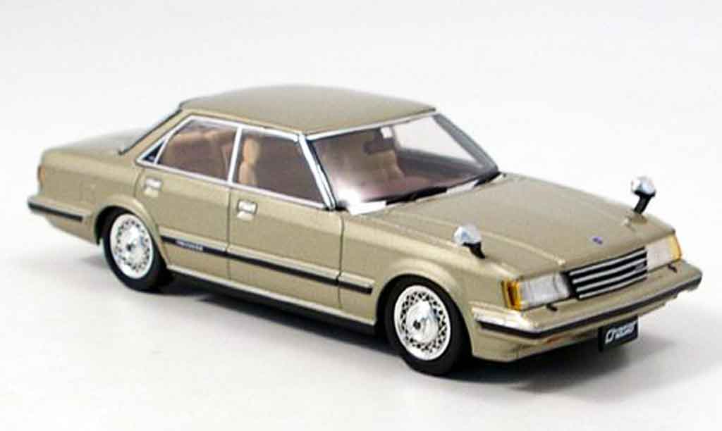 Toyota Chaser 1/43 Aoshima avante twincam 24 beige 1982 modellino in miniatura