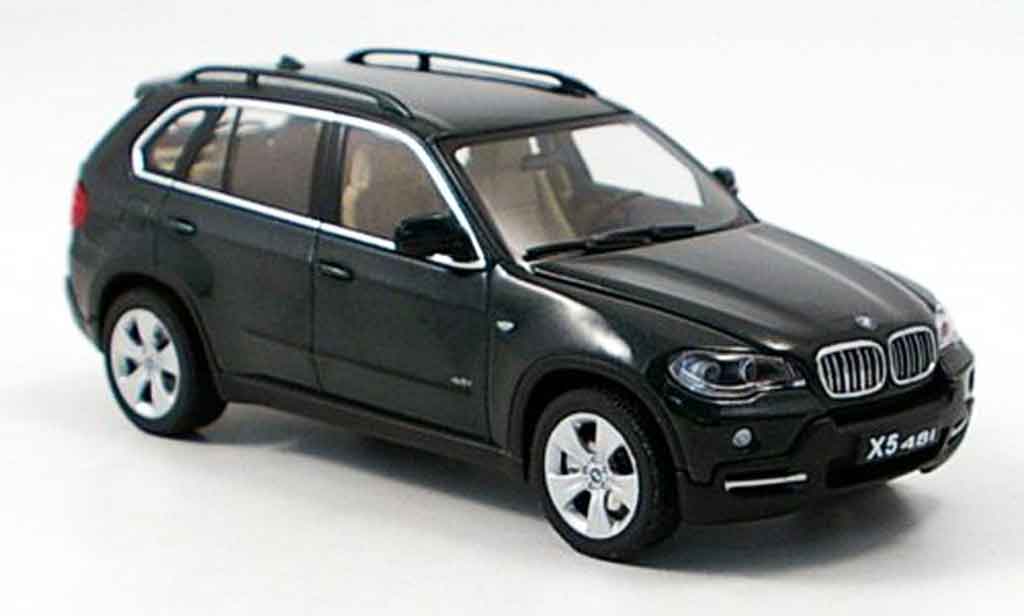 Bmw X5 E70 1/43 Autoart E70 4.8i grun modellino in miniatura