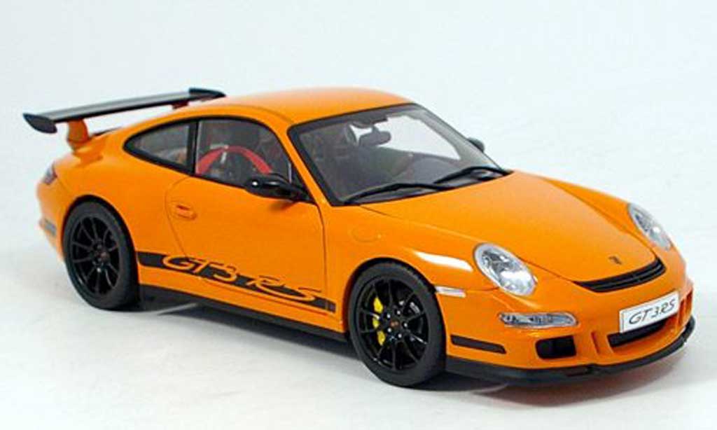 Porsche 997 GT3 RS 1/18 Autoart GT3 RS 2006 orange-nero modellino in miniatura