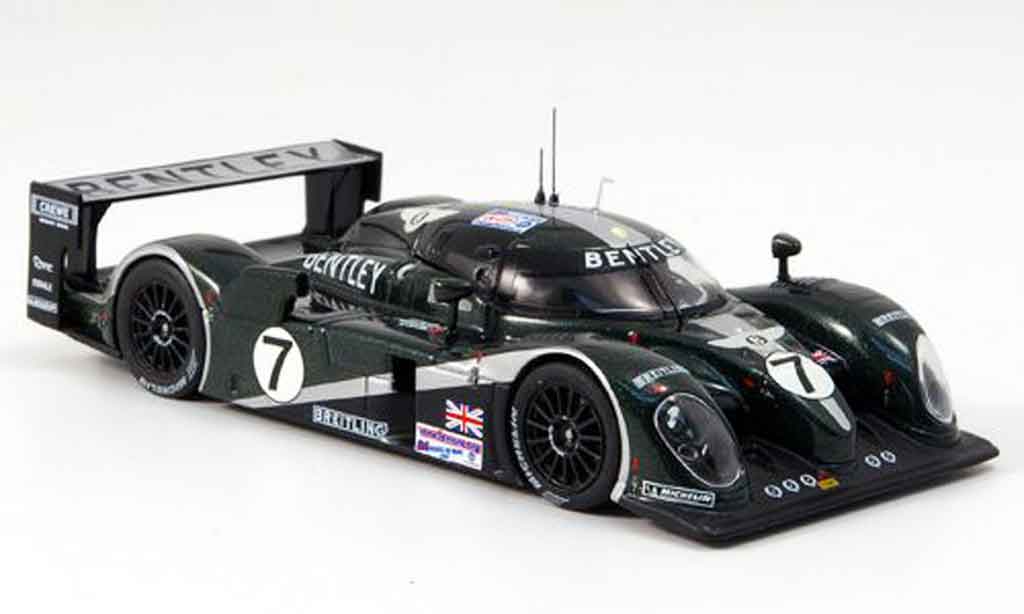 Bentley Speed 8 1/43 IXO No.7 Sieger Le Mans 2003 modellino in miniatura