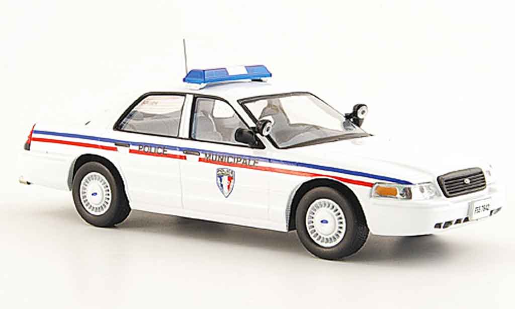 Ford Crown 1/43 IXO police Montepellier modellino in miniatura