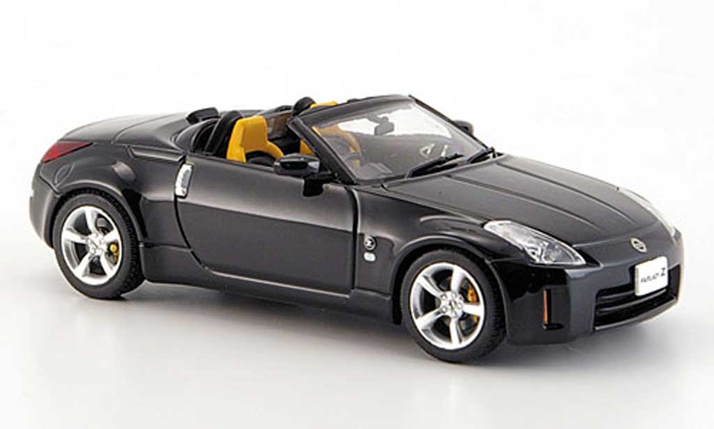 Nissan 350Z 1/43 Ebbro Fairlady Roadster nero offen 2005 modellino in miniatura
