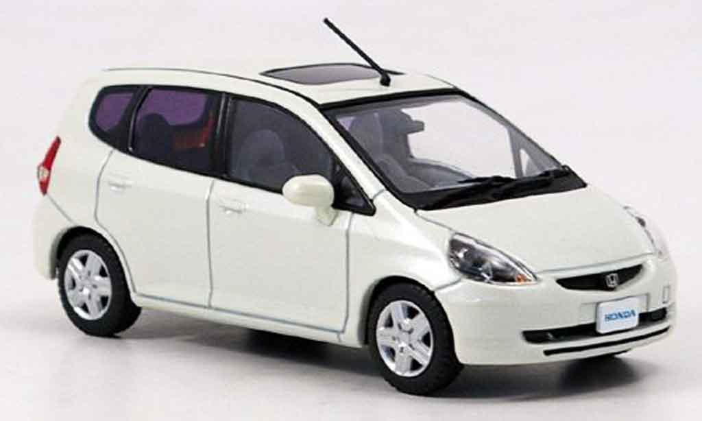Honda Jazz 1/43 Ebbro Fit bianco modellino in miniatura