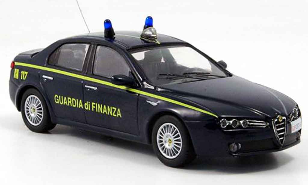 Alfa Romeo 159 1/43 M4 guardia di finanza 2007 modellino in miniatura