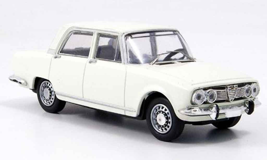 Alfa Romeo 1750 GTV 1/43 M4 GTV bianco 1968 modellino in miniatura