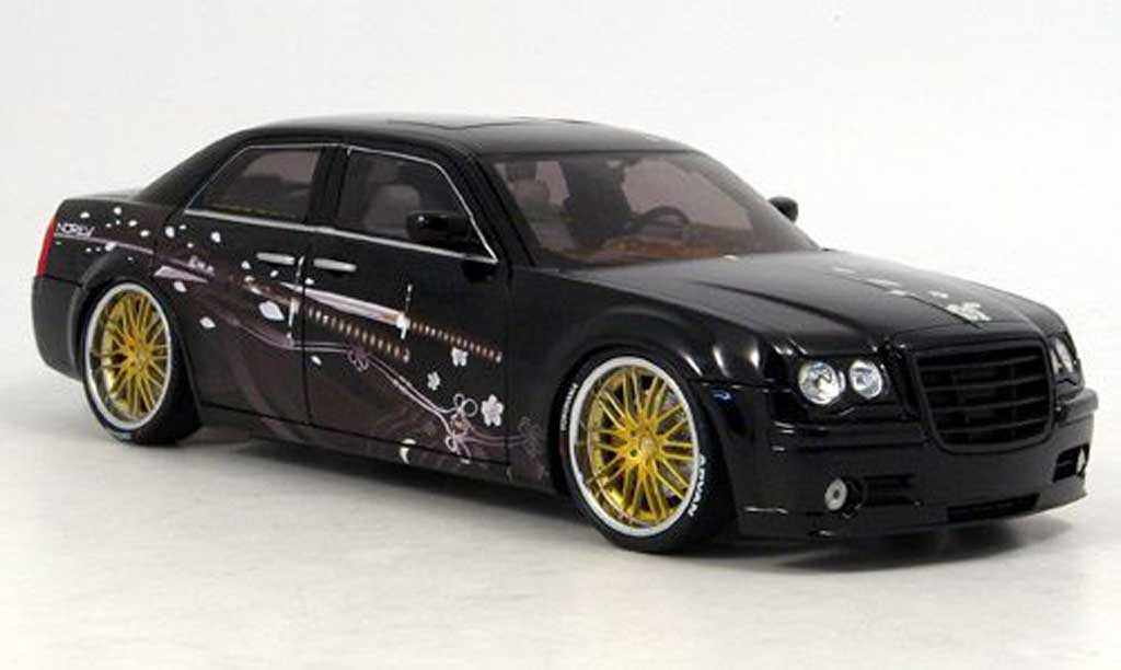 Chrysler 300C 1/18 Norev Parossoech Sha-Do Katana Tuning modellino in miniatura