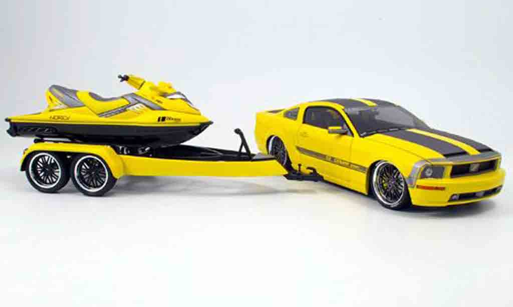 Ford Mustang 2007 1/18 Norev 2007 cesam or/grigio + remorque avec jet-ski modellino in miniatura
