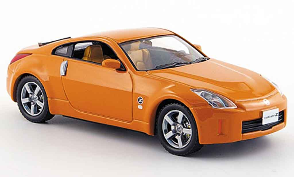 Nissan 350Z 1/43 J Collection orange Facelift 2007 modellino in miniatura