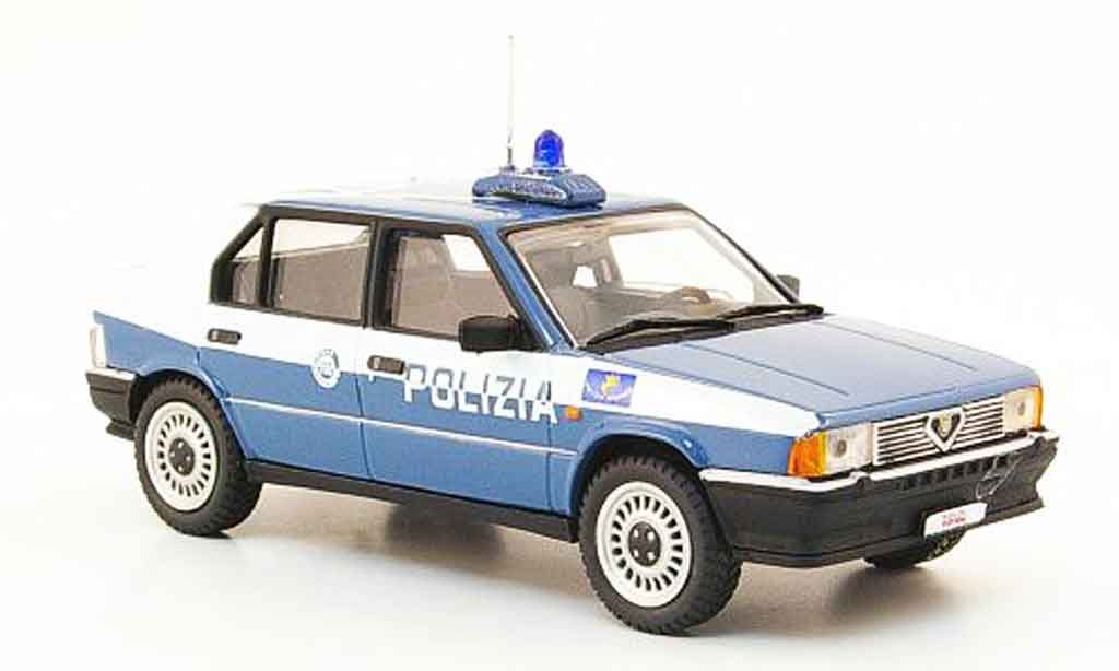 Alfa Romeo 33 1.3 1/43 Pego 1.3 police 1983 modellino in miniatura