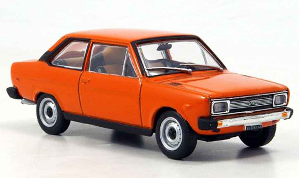 Fiat 131 1/43 Starline Mirafiori orange 1971 modellino in miniatura
