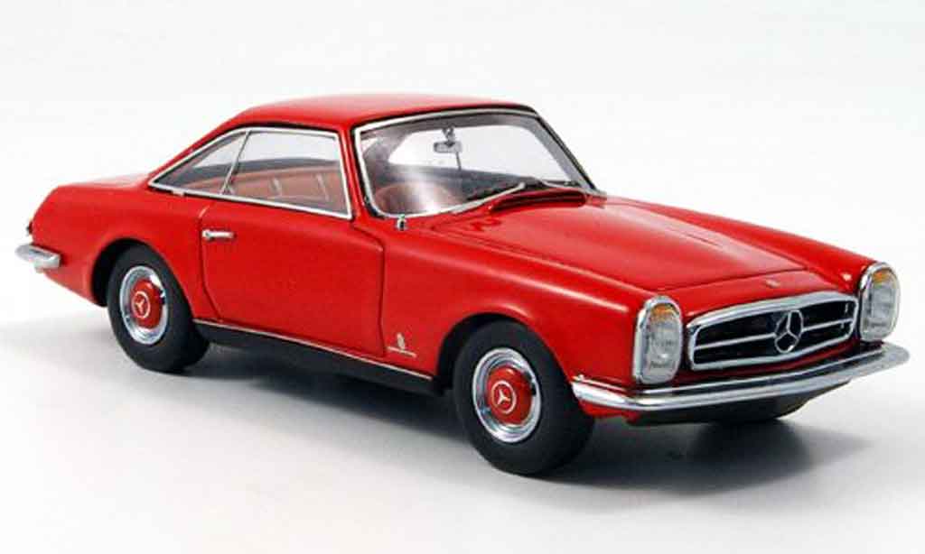 Mercedes 230 1/43 Neo SL Pininfarina rosso modellino in miniatura