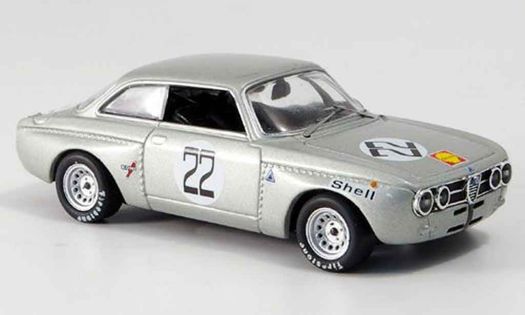 Alfa Romeo Giulia GT Am 1/43 M4 GT Am no.22 de adamich monza 1972 modellino in miniatura
