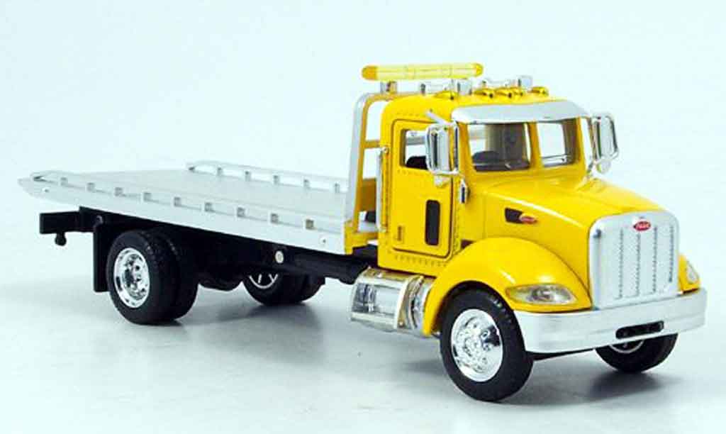 Peterbilt 335 1/43 New Ray Autotransporter modellino in miniatura