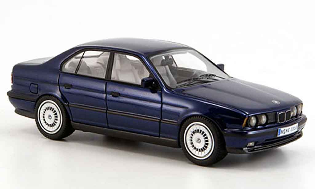 Bmw M5 E34 1/43 Neo E34 blu 1994 modellino in miniatura