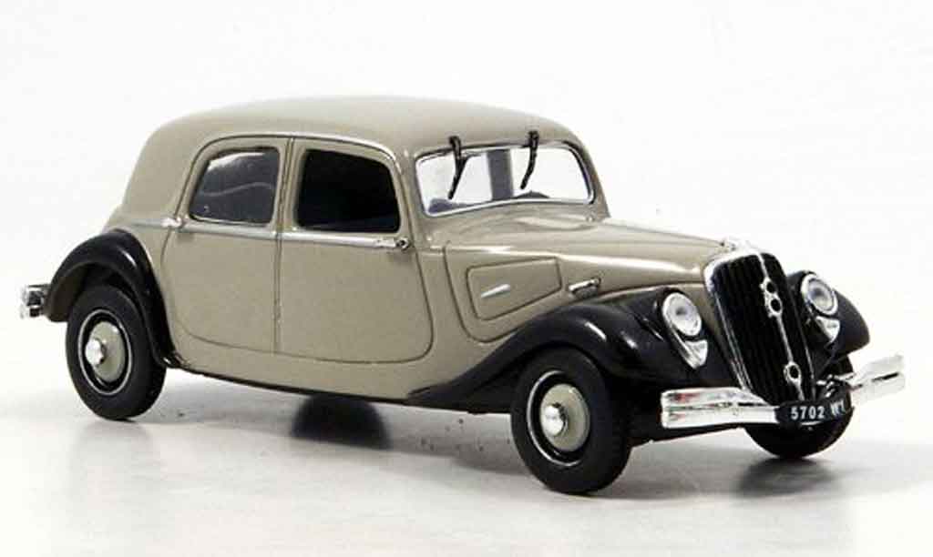 Citroen Traction 22 1/43 Eagle 22 berline grigio nero 1934 modellino in miniatura