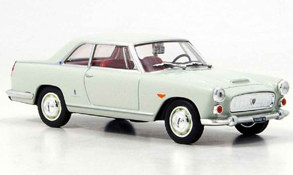 Lancia Flaminia coupe 3B 1/43 Starline coupe 3B creme bianco 1962 modellino in miniatura