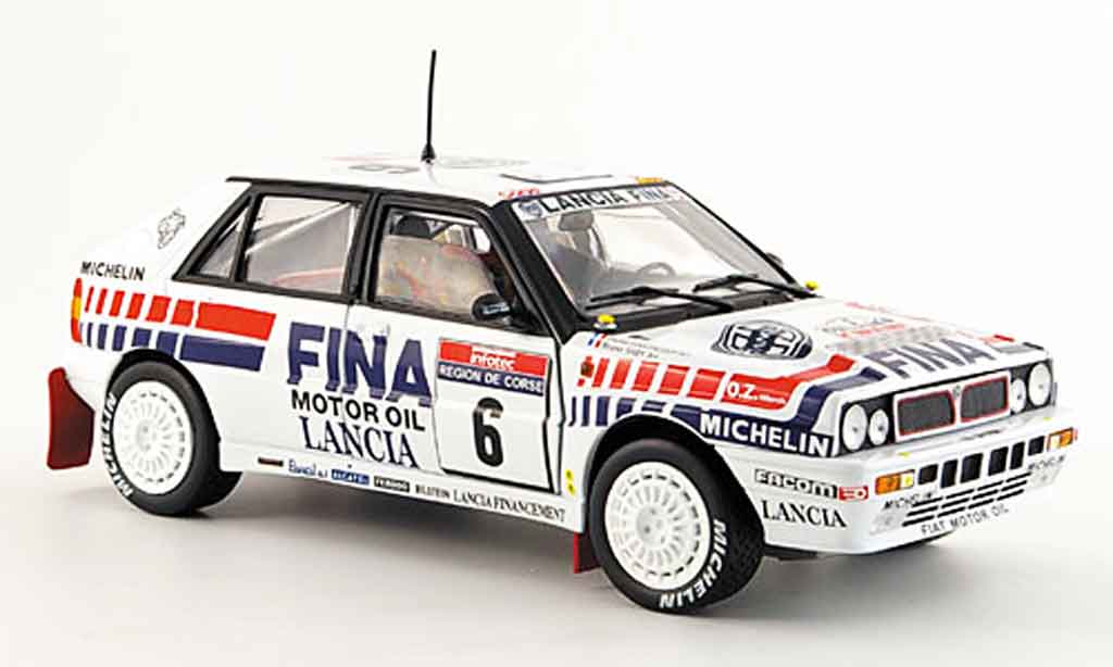 Lancia Delta HF Integrale 1/18 Sun Star HF Integrale 16v no.6 tour de corse 1990 modellino in miniatura